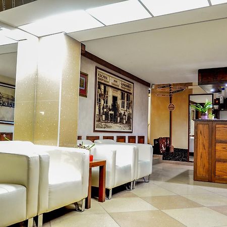 Hotel Bell Leskovac  Kültér fotó