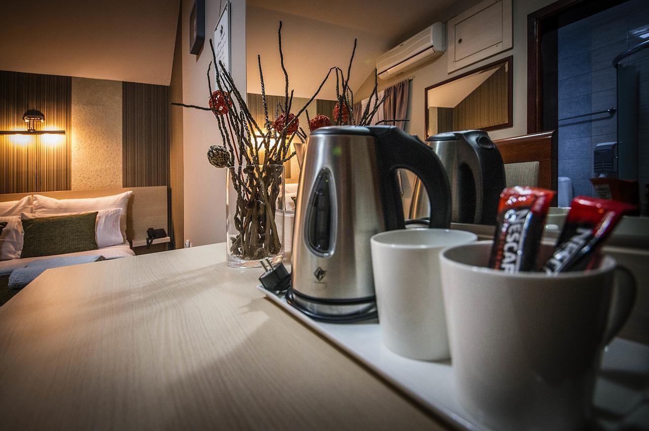 Hotel Bell Leskovac  Kültér fotó