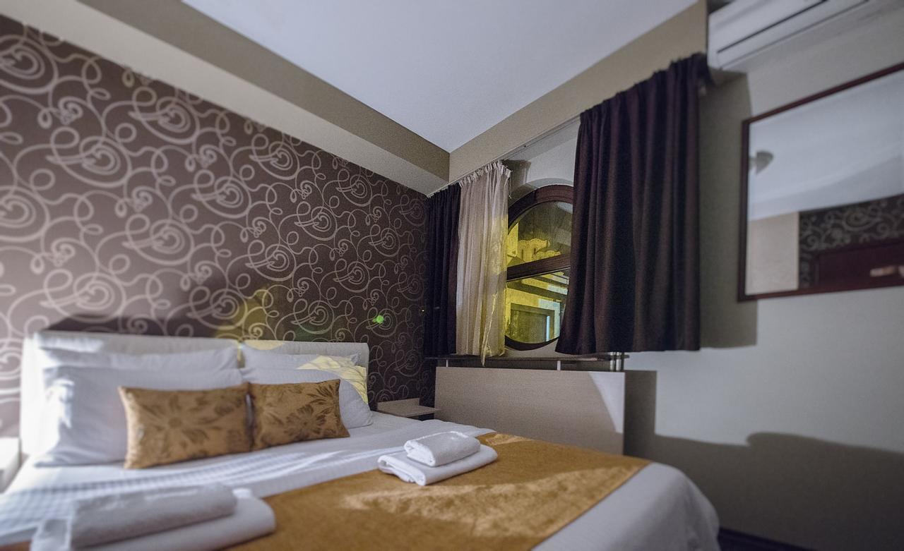 Hotel Bell Leskovac  Kültér fotó