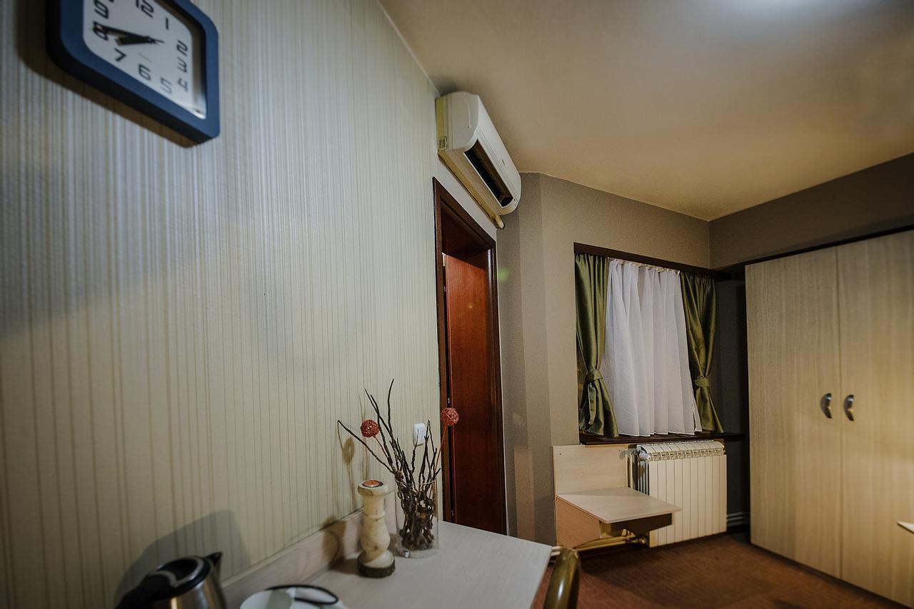 Hotel Bell Leskovac  Kültér fotó